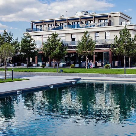 Riviera Zoloche Resort & Spa Vishenki  Bagian luar foto