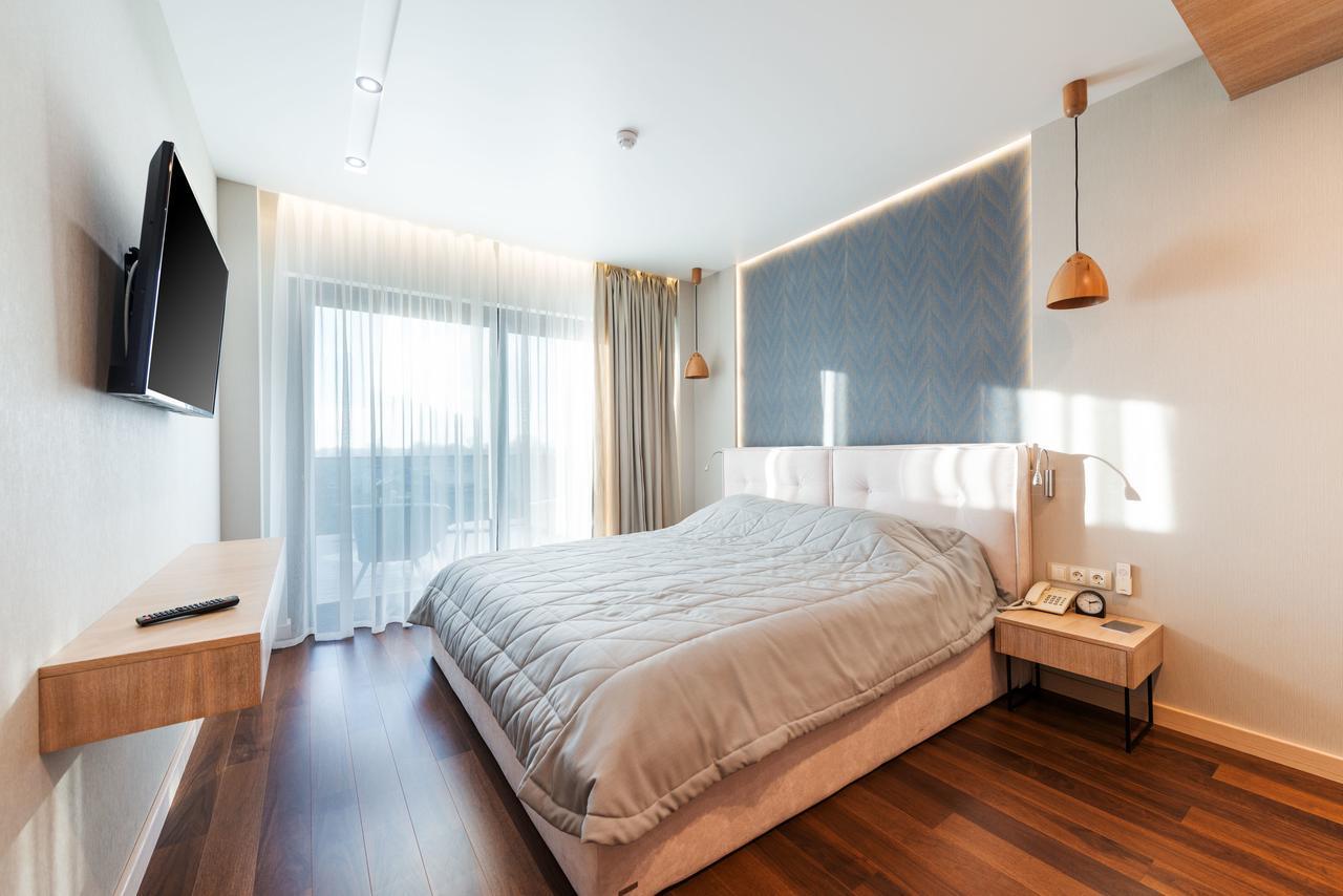 Riviera Zoloche Resort & Spa Vishenki  Bagian luar foto